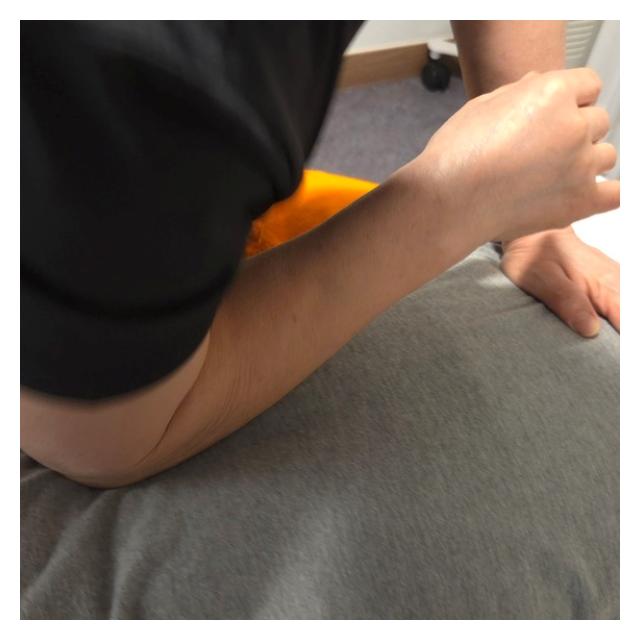 통증은 참지마시고 뭉친피로를 스포츠마사지로 풀어보세요